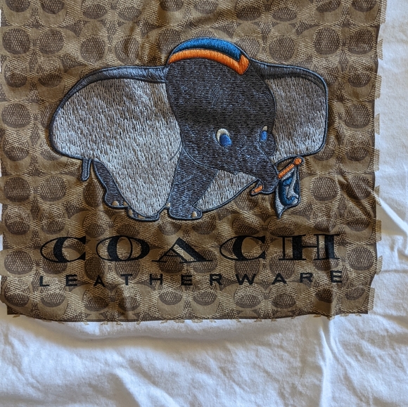 Coach Disney Dumbo T-shirt - Picture 2 of 5